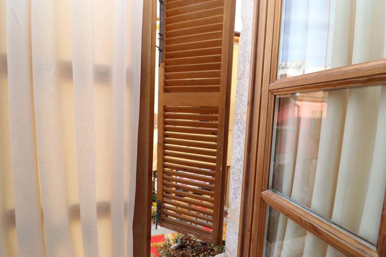 Gaia Bed & Breakfast Vlore Ngoại thất bức ảnh